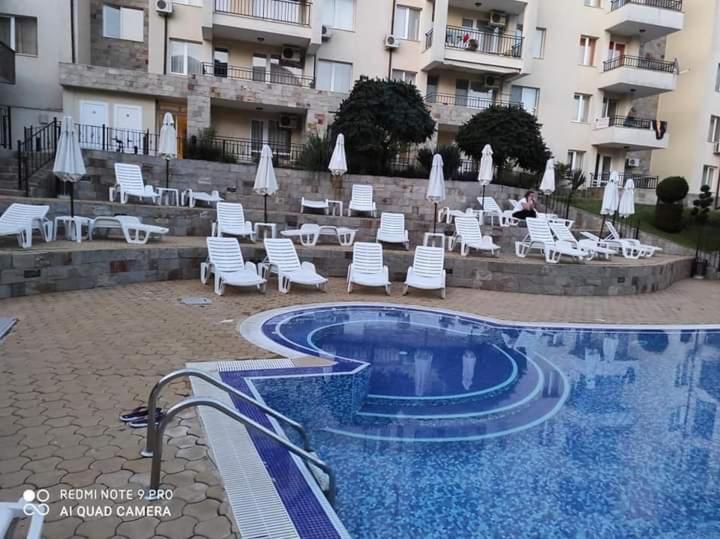Sunny Beach Hills Apartment - Private エクステリア 写真